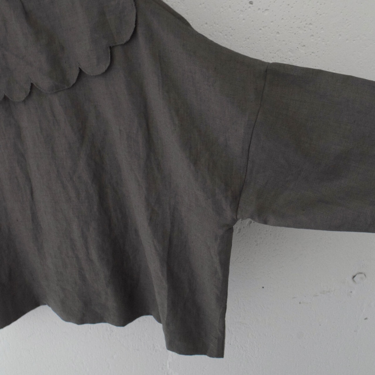 TOWAVASE(トワヴァーズ）Bon Voyage blouse ボンヴォヤージュ プルオーバーブラウス /gray