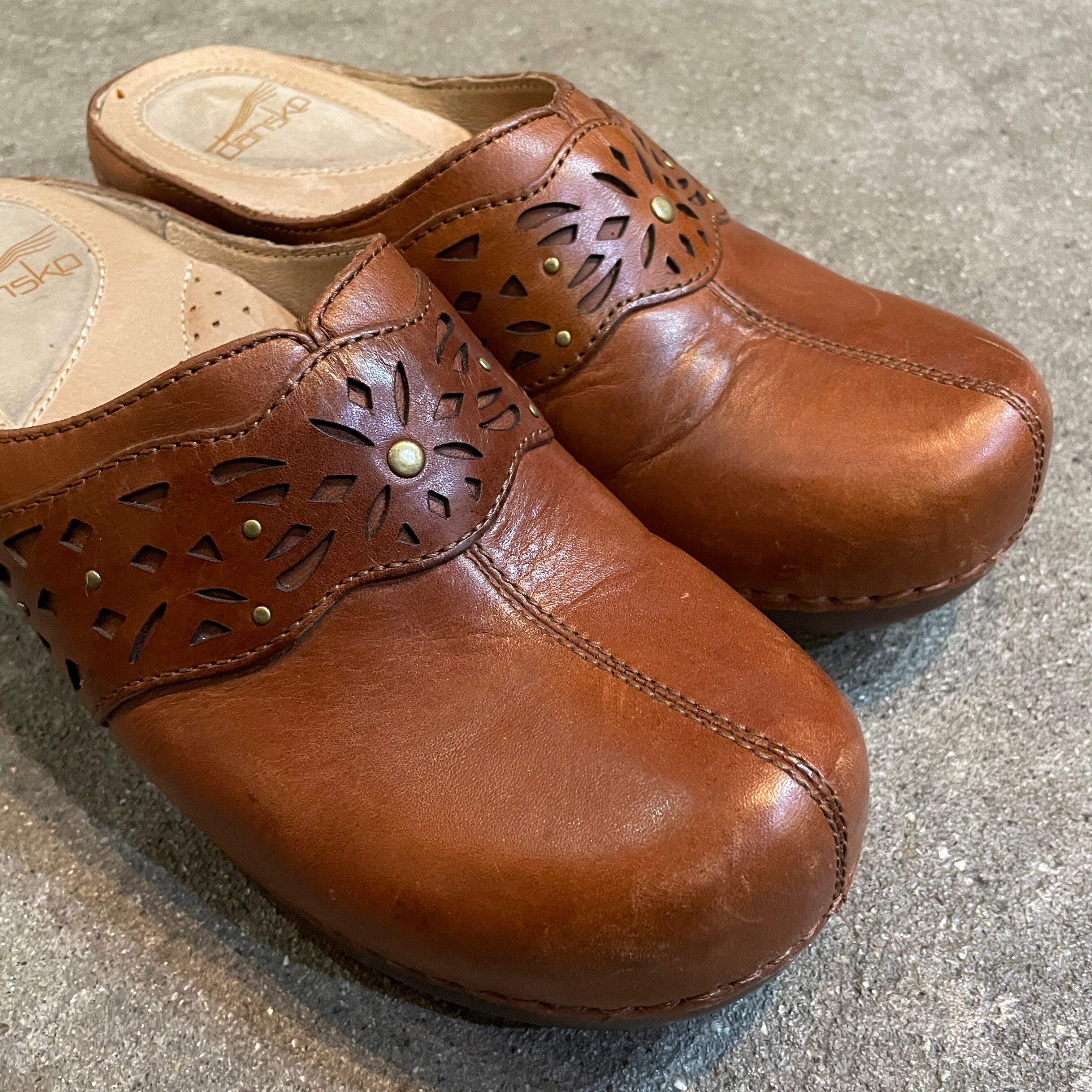 Dansko ダンスコ レザーサンダル 型抜きデザイン 38 ブラウン 