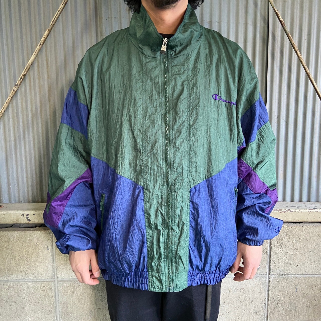 90年代 Champion チャンピオン バックロゴ 刺繍 ナイロンジャケット 
