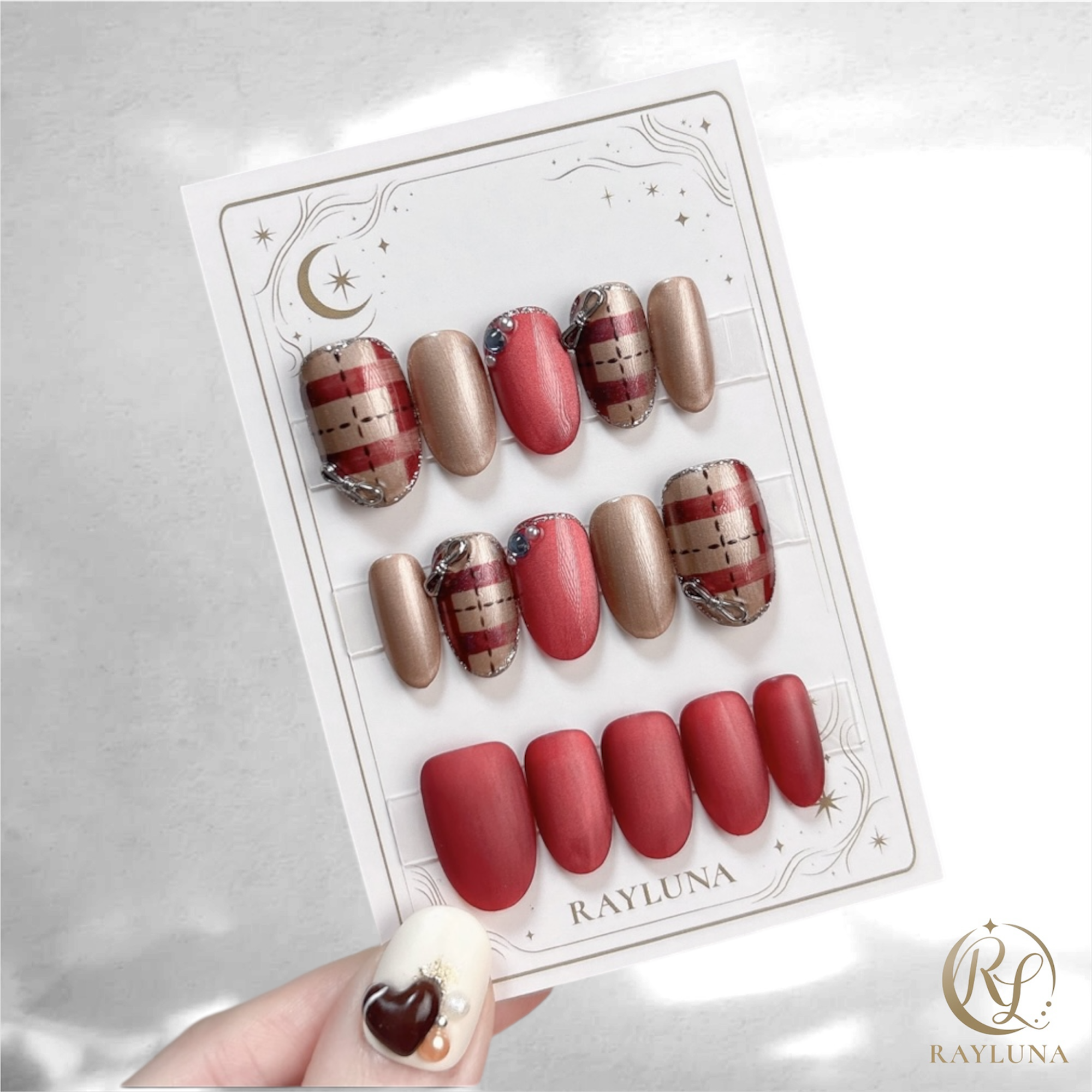 【#870】繰り返し使える【プレミアム】ネイルチップ15枚セット/ミディアム オーバル/XY430