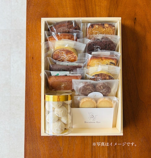 ガトーアソート12個入り【 3〜4箱専用 】 画像