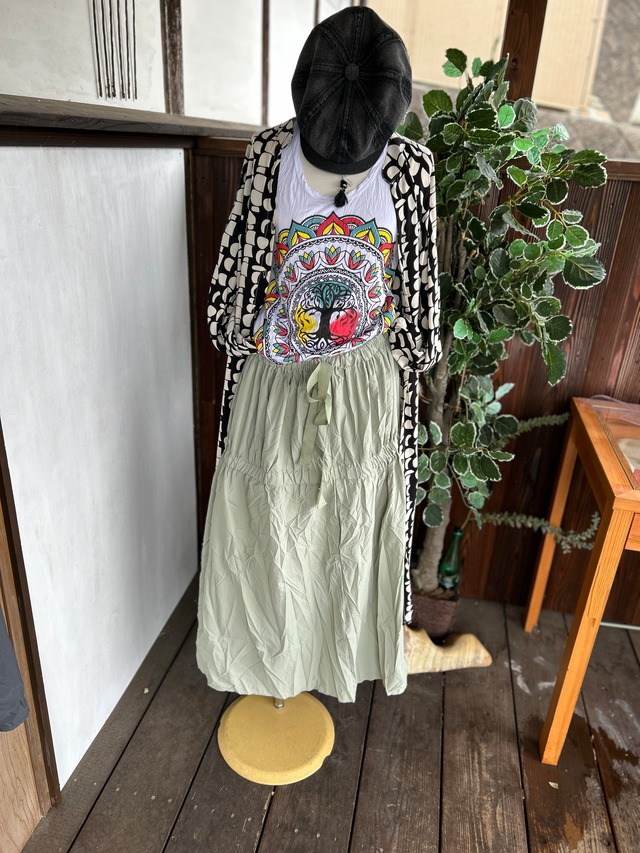 襟なし柄ロングブラウス