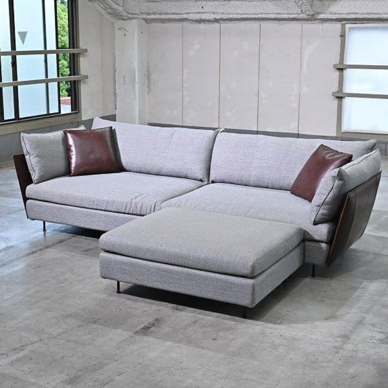 展示品 Ritzwell 225万「LIGHT FIELD」ソファ オットマン 3シーター アーム 厚革 レザー リビング 3P 三人掛け ホテルライク リッツウェル【中古家具/中古インテリア/USED家具ユーズド家具/リサイクル】