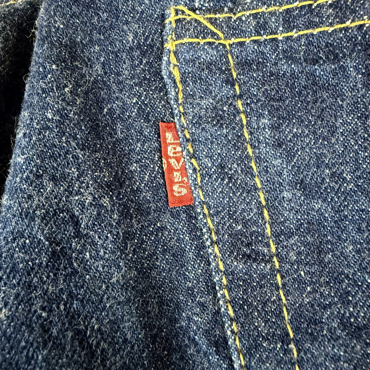 66S/S  Levi's 502-0117 "MINT condition" W46 L32