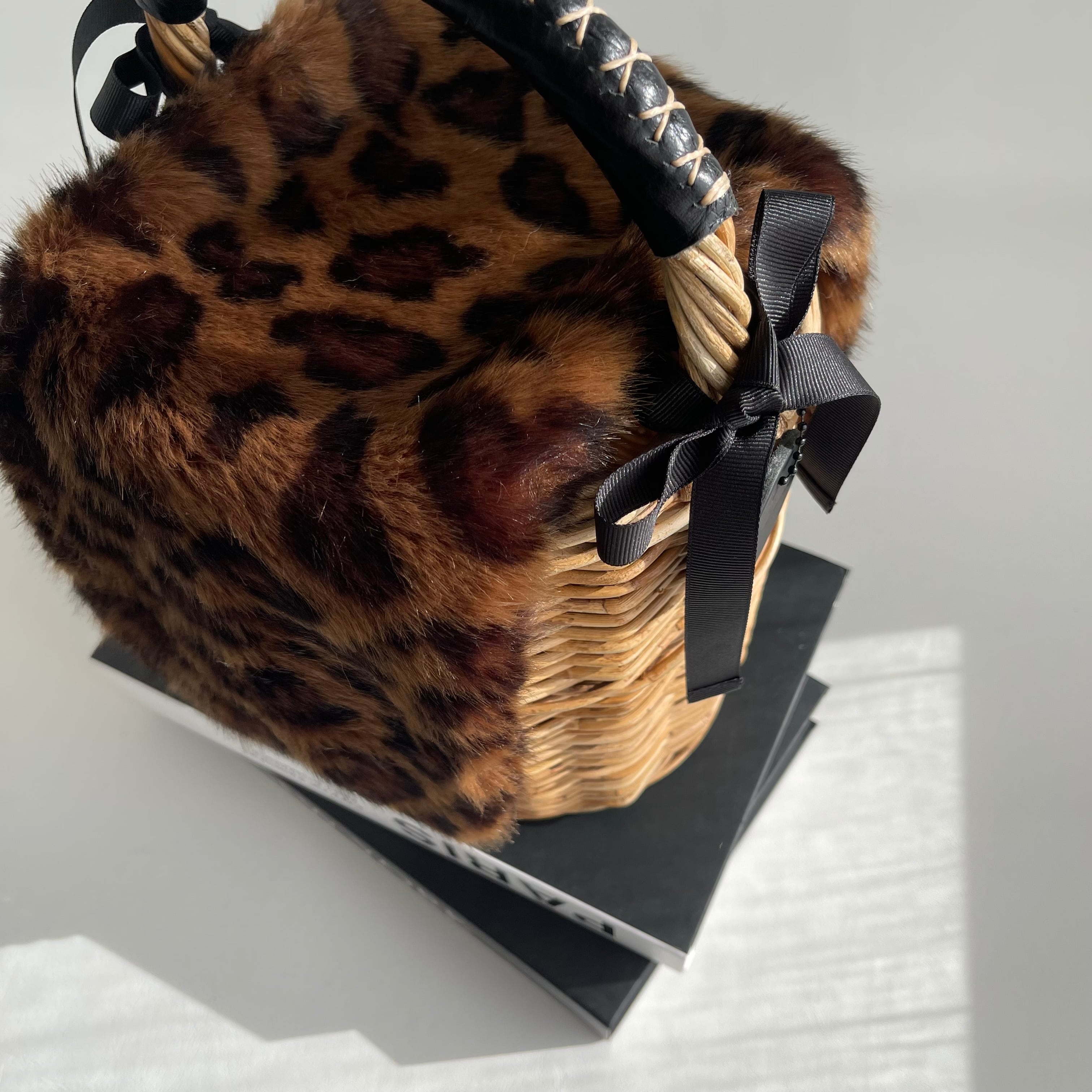 紅籐かごバッグ / Benito Kago Bag ＆ Leopard fur Brown Mix | meong blue
