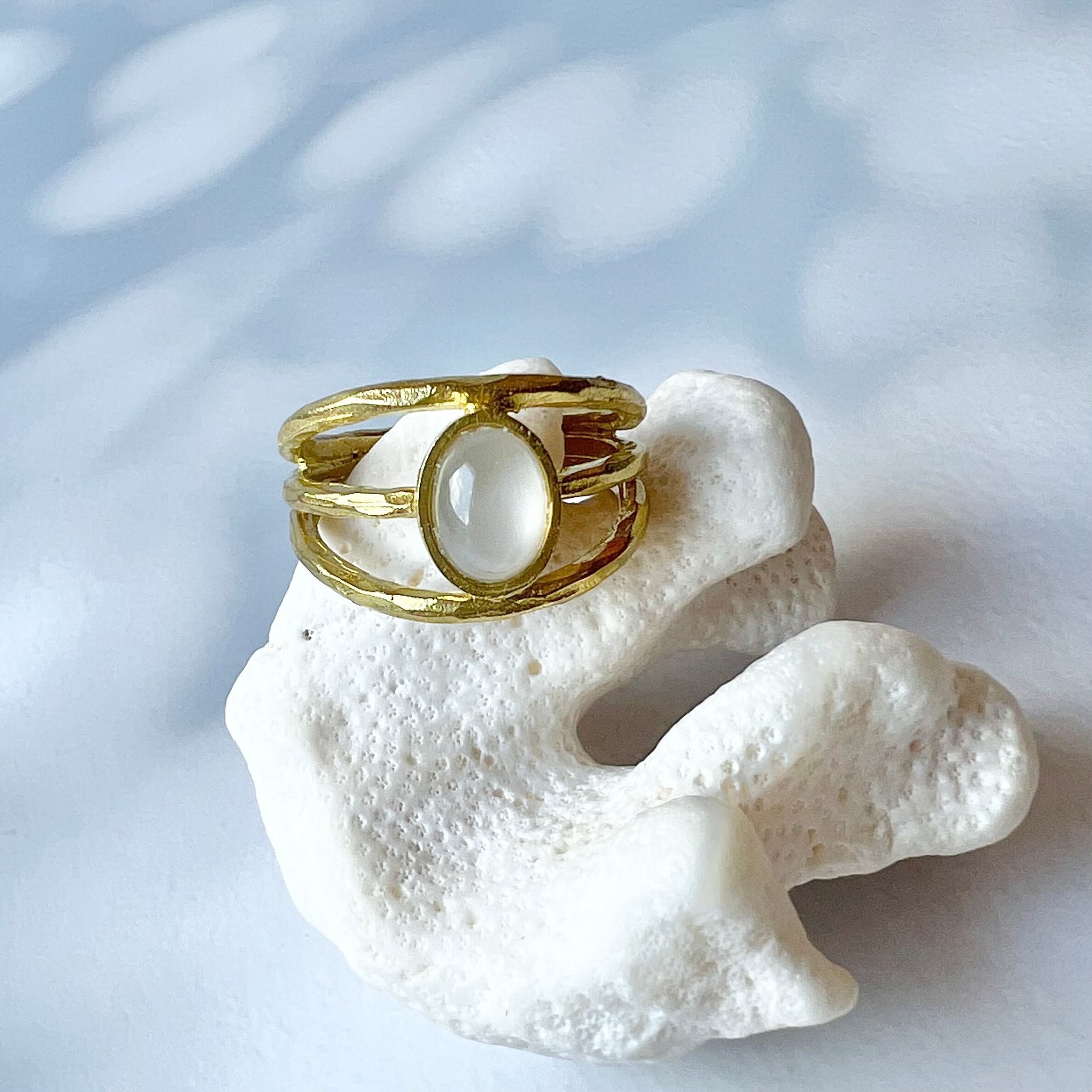 ムーンストーン 3連真鍮リング | Handmade Accessory MU