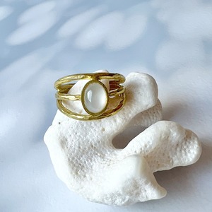 ムーンストーン 3連真鍮リング