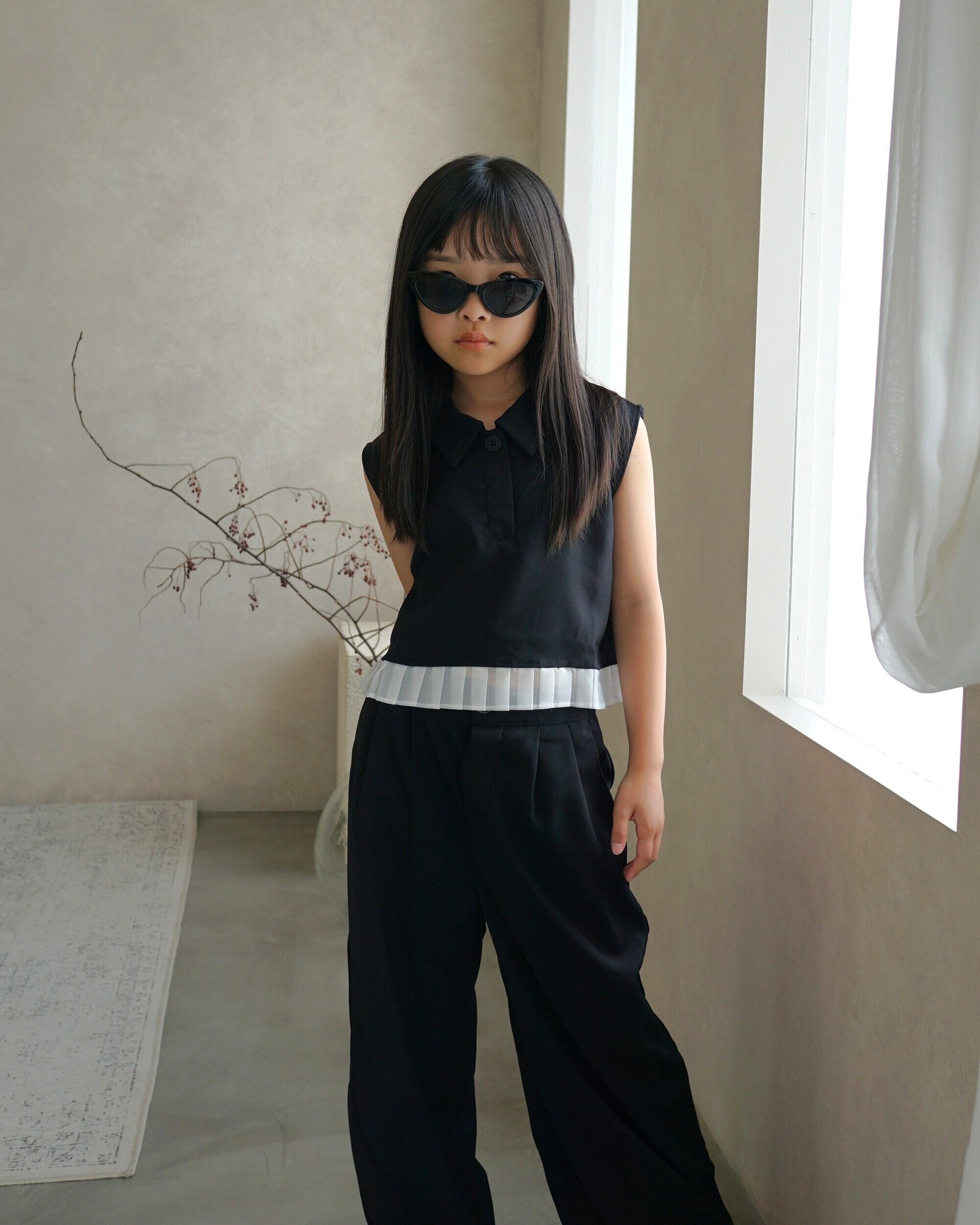 Pleated Hem Sleeveless Top