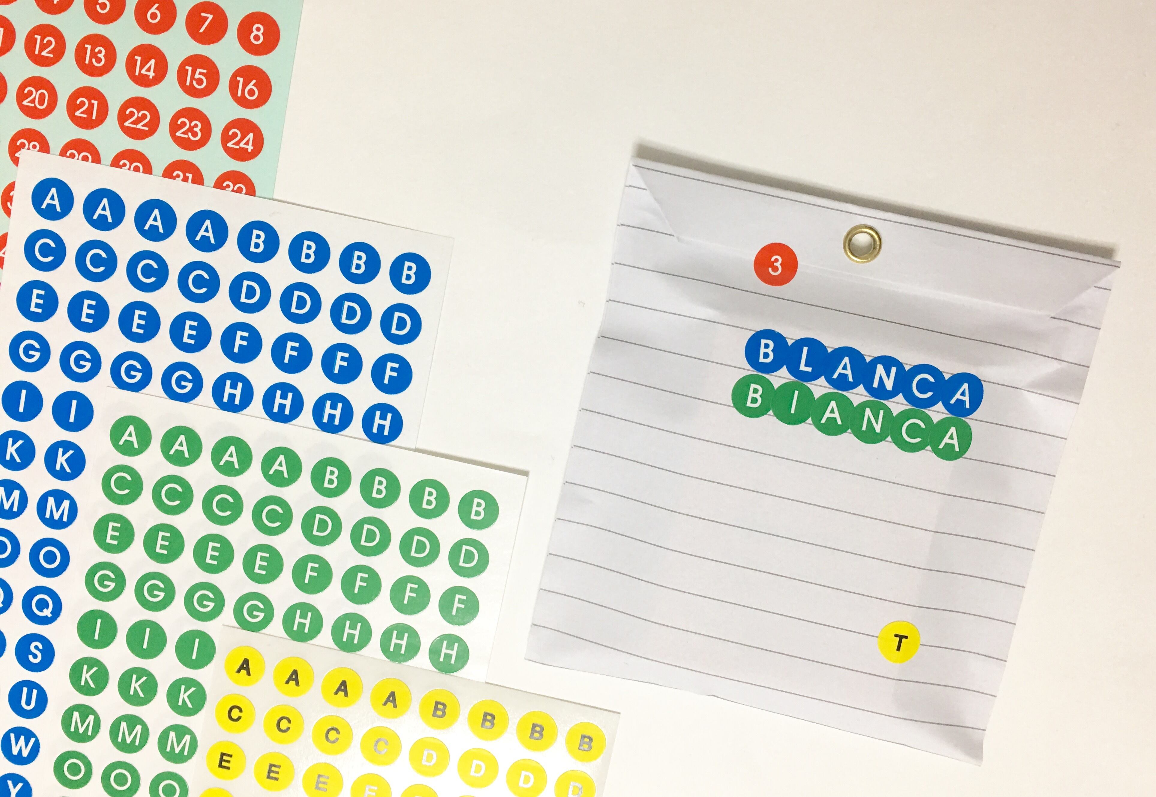 【完売】alphabet sticker 9mm _ ５枚SET