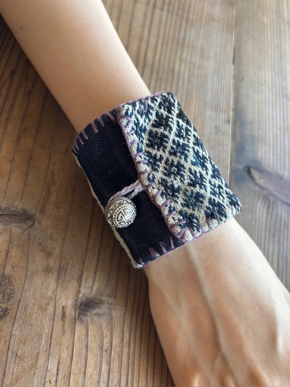 ◯ミャオ族のバングル　Ｓ14 ◯ミャオ族のバングル S14 【公式通販】