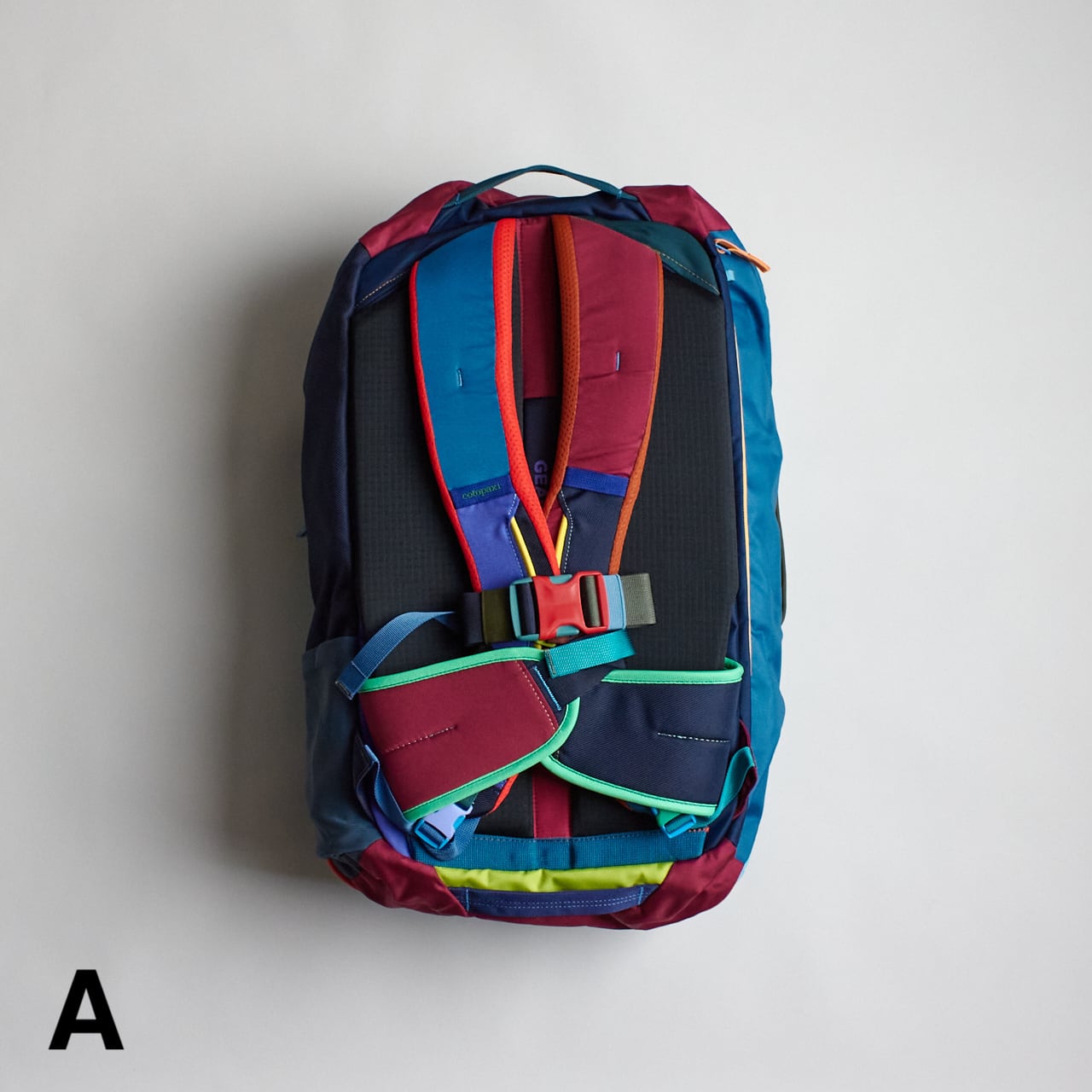 Cotopaxi（コトパクシ）Allpa 42L Travel Pack - Del Día | unite