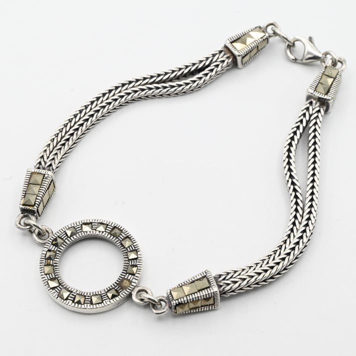 Marcasites Accent Circle Top Link Bracelet / Denmark