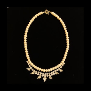 Multi glass bijoux & cotton pearl necklace