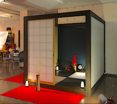 自宅に非日常。尾張の侍のモダン茶室:Japanese Zen Tea Room【女性2人