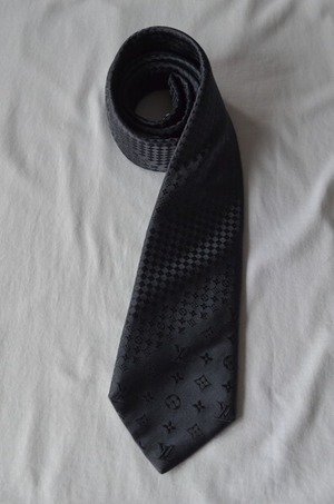 LOUIS VUITTON ネクタイ