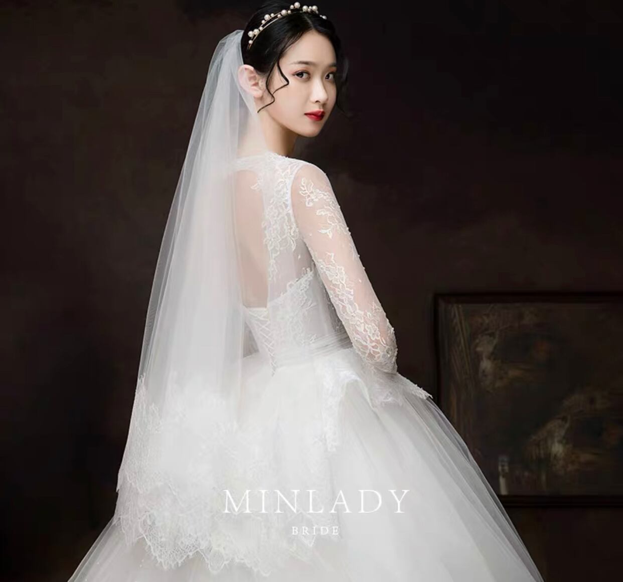 【美品】9号　王道ロイヤル　ウェディングドレス 王道 ロイヤル ロングスリーブ ウェディングドレス | MINLADY BRIDE