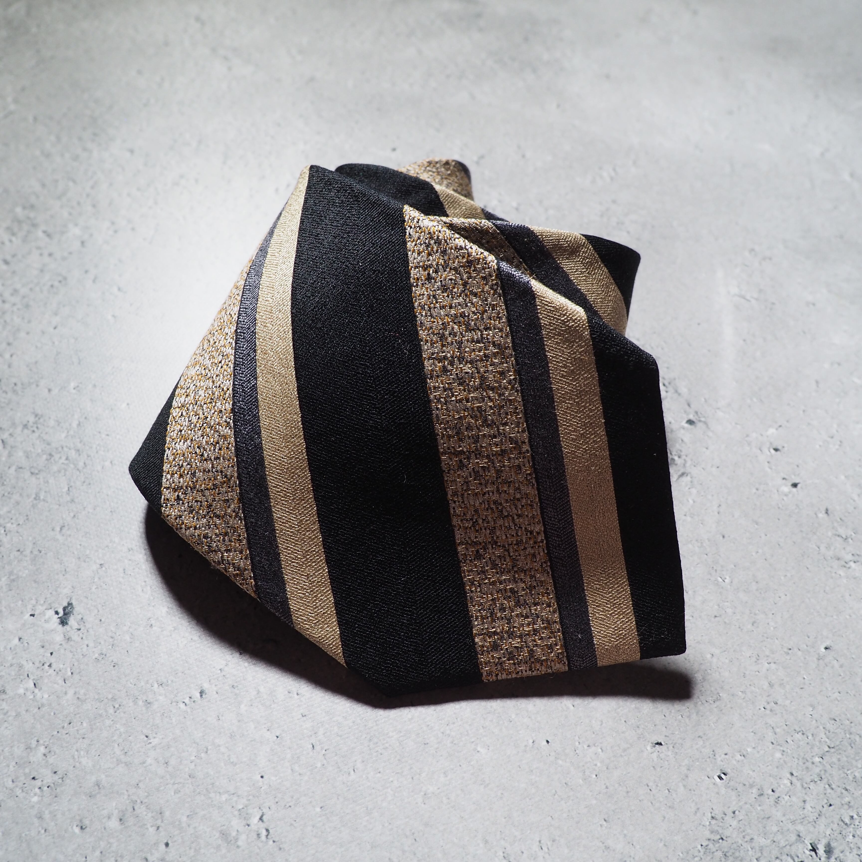 Black mode fat stripe Design vintage silk tie