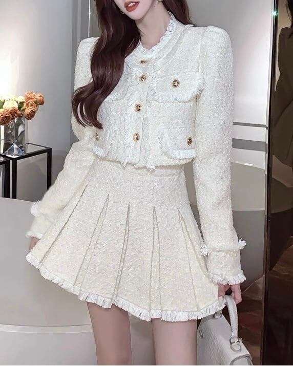 【♡お届け約1週間♡ Lサイズ ホワイト1点のみ】レディロイヤルプリーツセットアップ