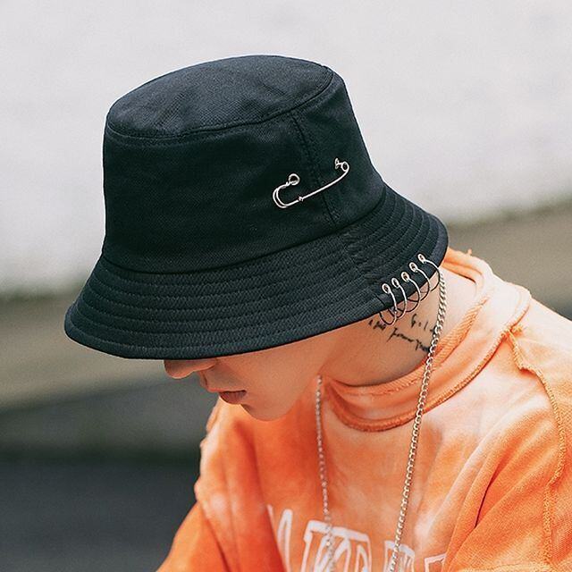 【予約販売】バケットハット メンズ レディース 帽子 アウトドア キャンプ ピン リング ホワイト ブラック キャップ ユニセックス ストリート スポーティー こなれ感 お洒落 韓国 トレンド