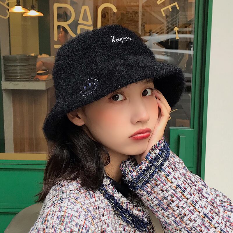 オータムウィンターブラックレディースカジュアル刺繍 帽子 大人ガーリー スウィート キュート 秋物 冬物 ブラック・アイド・ピーズ99452209948