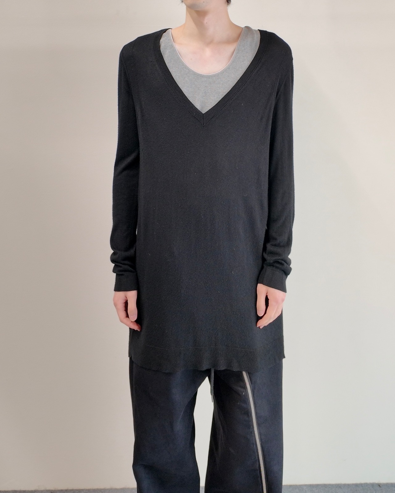 【ANN DEMEULEMEESTER】long length deformed knit