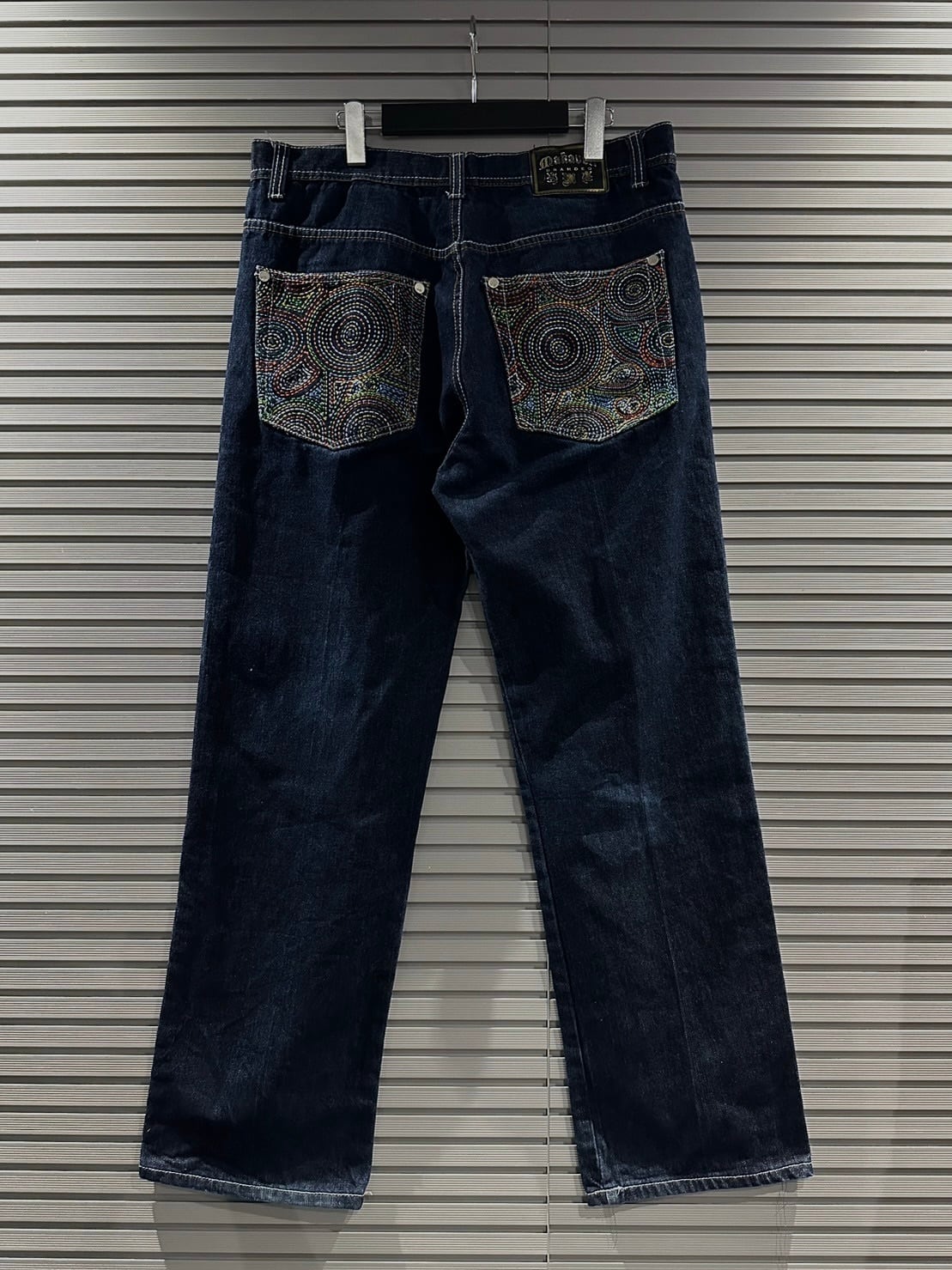 Makaveli 刺繍ポケット デニムパンツ Makaveli 刺繍ポケット デニムパンツ