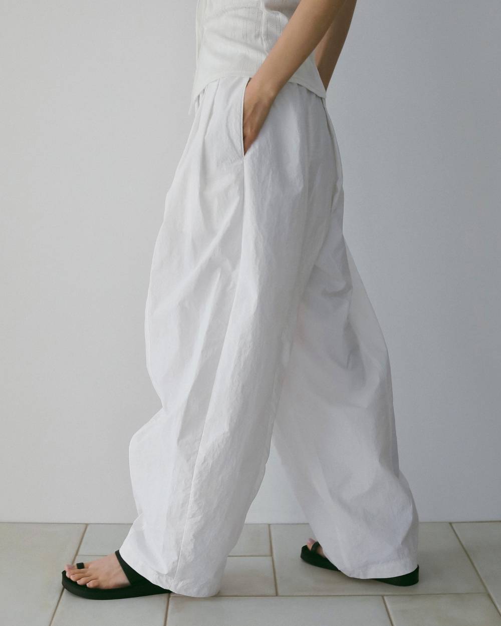 パンツ anuke / Volumetuck Cocoon Pants 36 anuke】Volumetuck Cocoon Pants | LASHIC