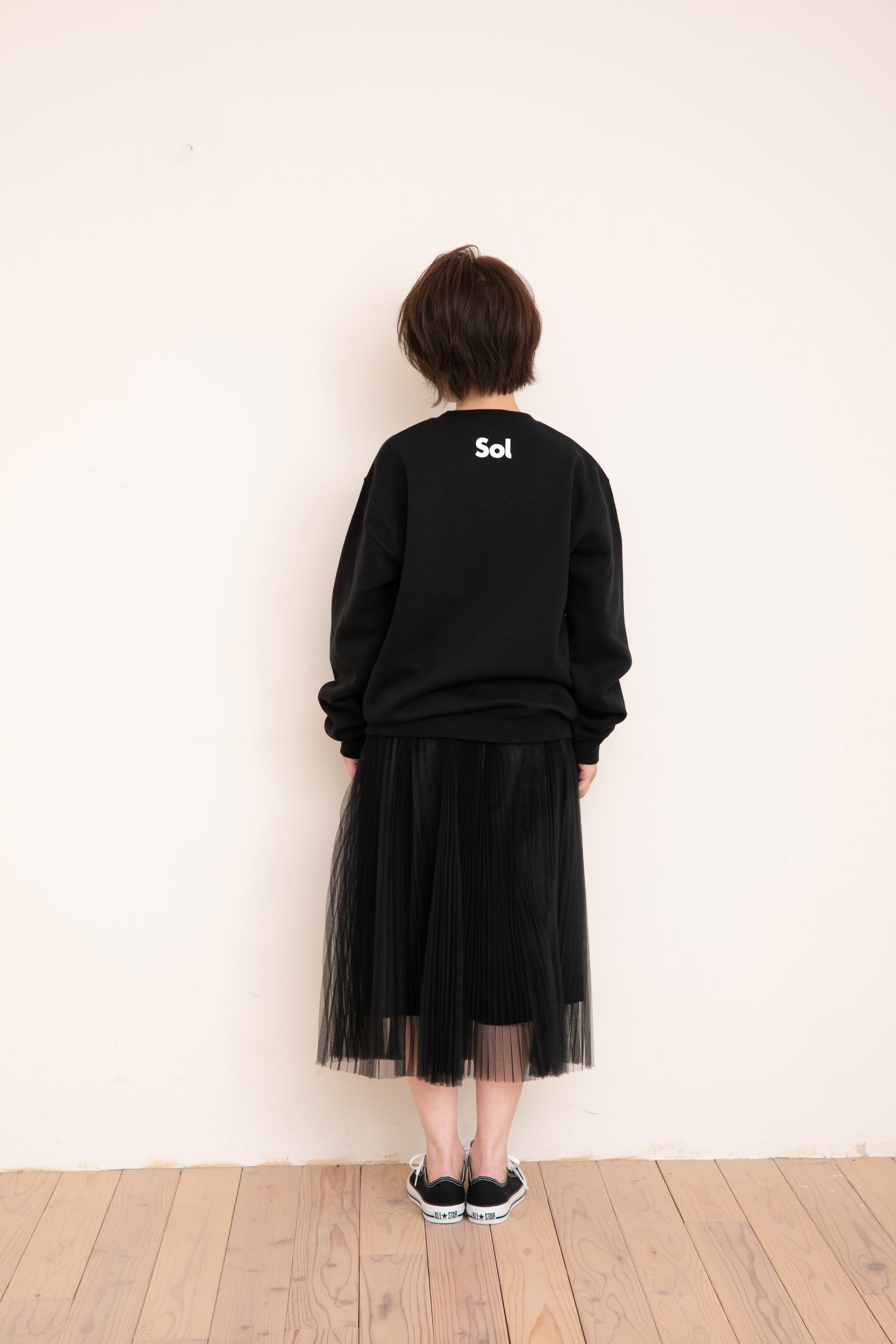 絵師トモミ 145番 トレーナー黒色 レディース、メンズ | SolSol