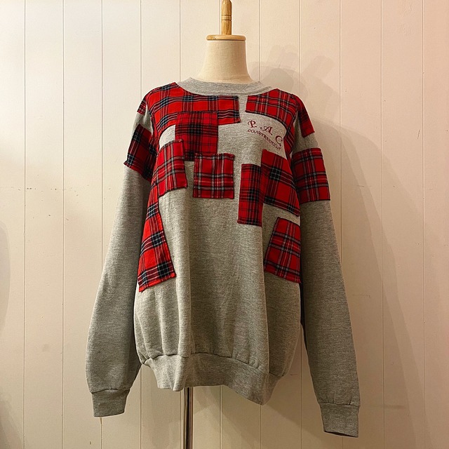 remake : rubble check block sweat