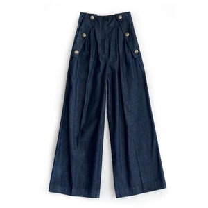 残り僅か！SYSORUS × akko3839 メタルボタンフラップデニムワイドパンツ SYU-0049