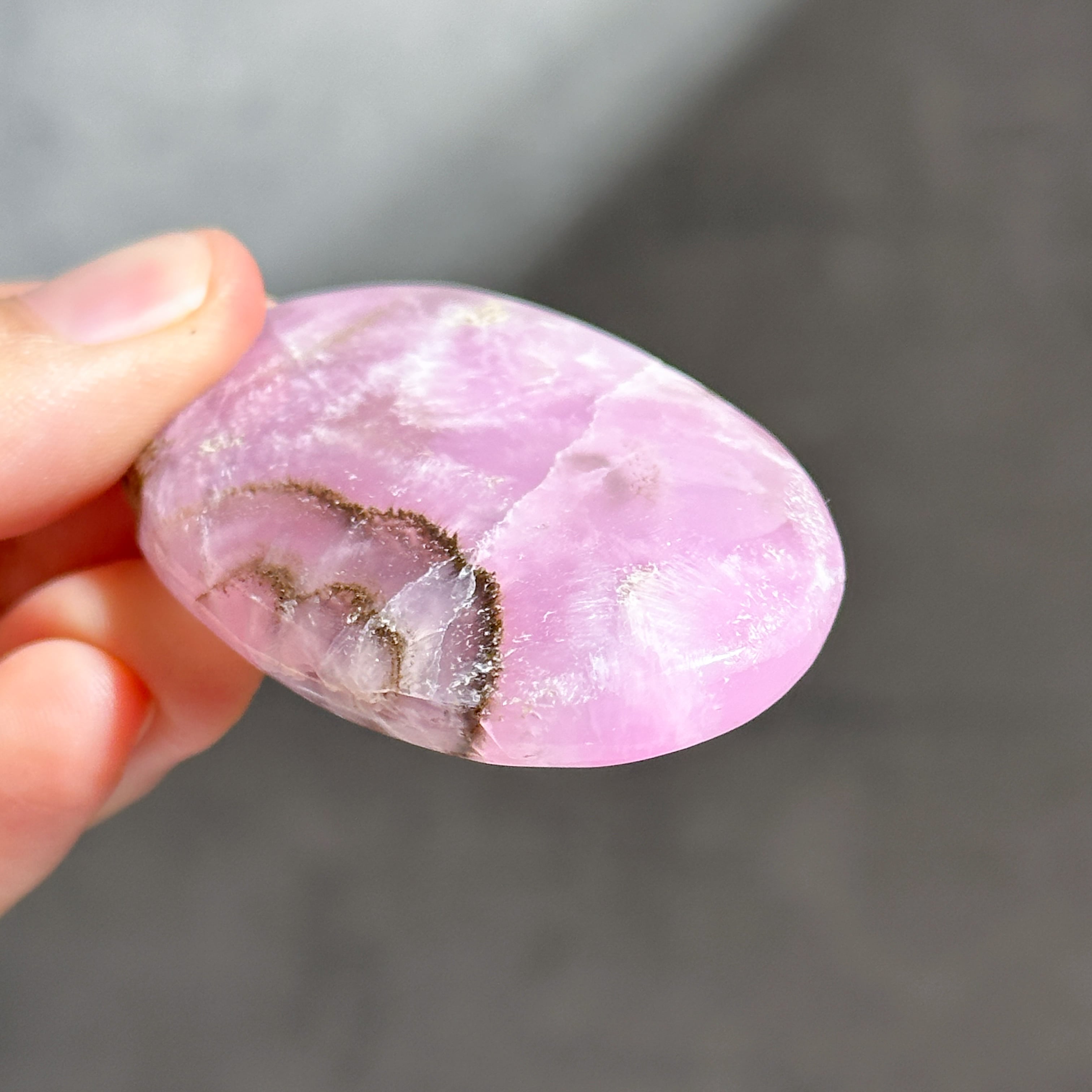 ピンクアラゴナイト パームストーン 93◇ Pink Aragonite Palm Stone