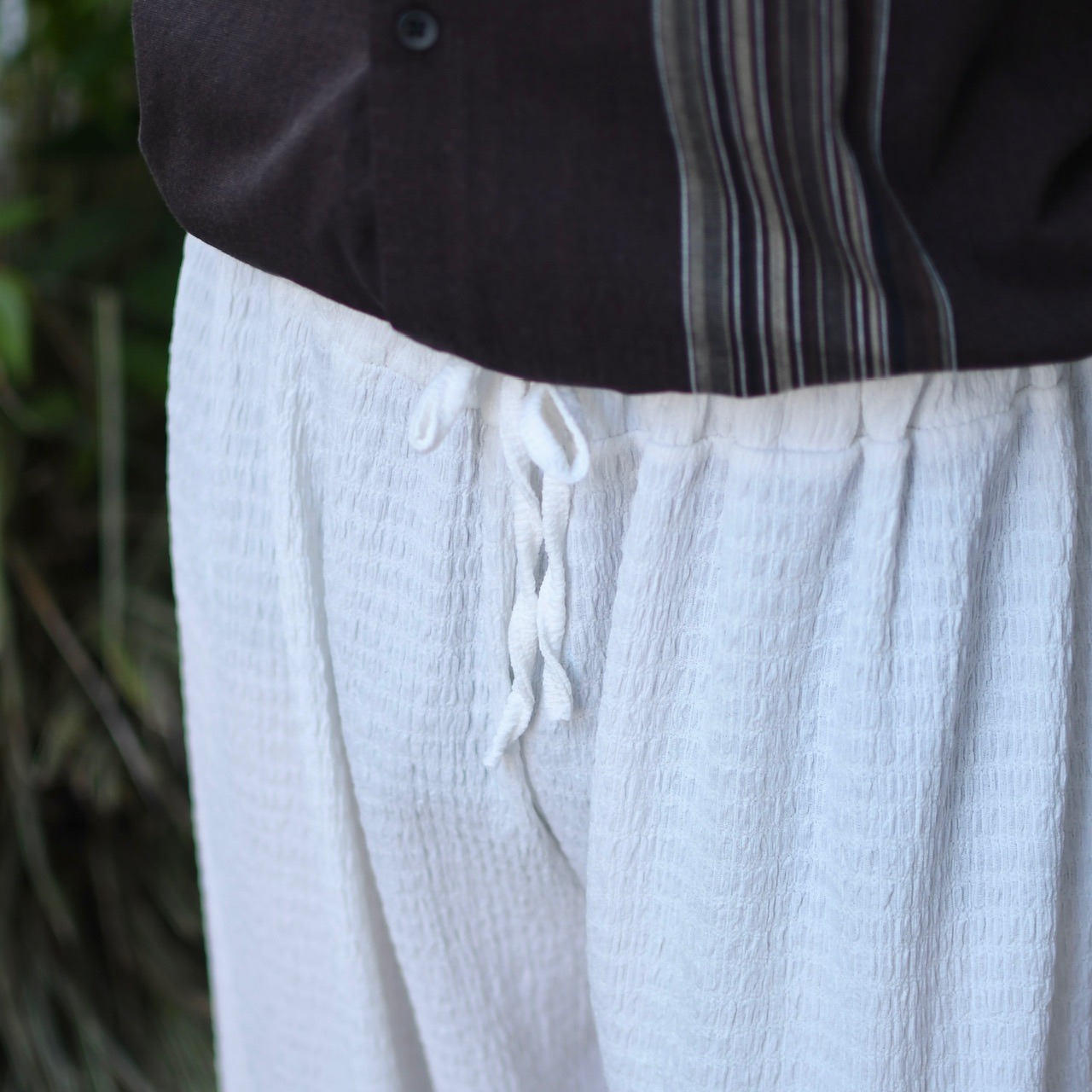 rayon blend seersucker wide easy pants white
