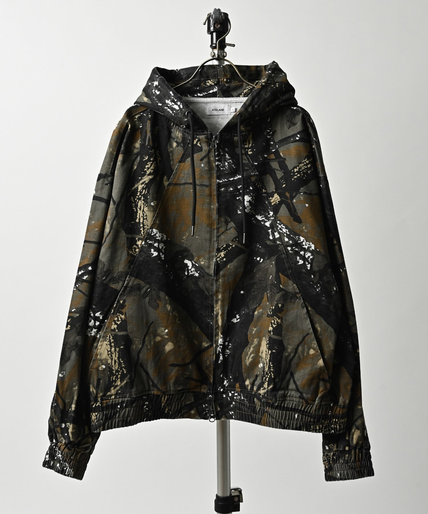 ATELANE All-over print twill zip hoodie. Can be worn as a set.(REALTREE/KHA)25A-23150