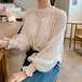 長袖シャツ レディース トップス シャツ 長袖 透け感 スタンドカラー チュール メッシュ ボリューム袖 きれいめ 上品 オフィス 休日 デート 女子会 通勤 20代 30代 女性 ママ 白 春 夏 XL 大人 コーデ コーディネート 韓国 ファッション オルチャン お取り寄せ 送料無料 hll-1362
