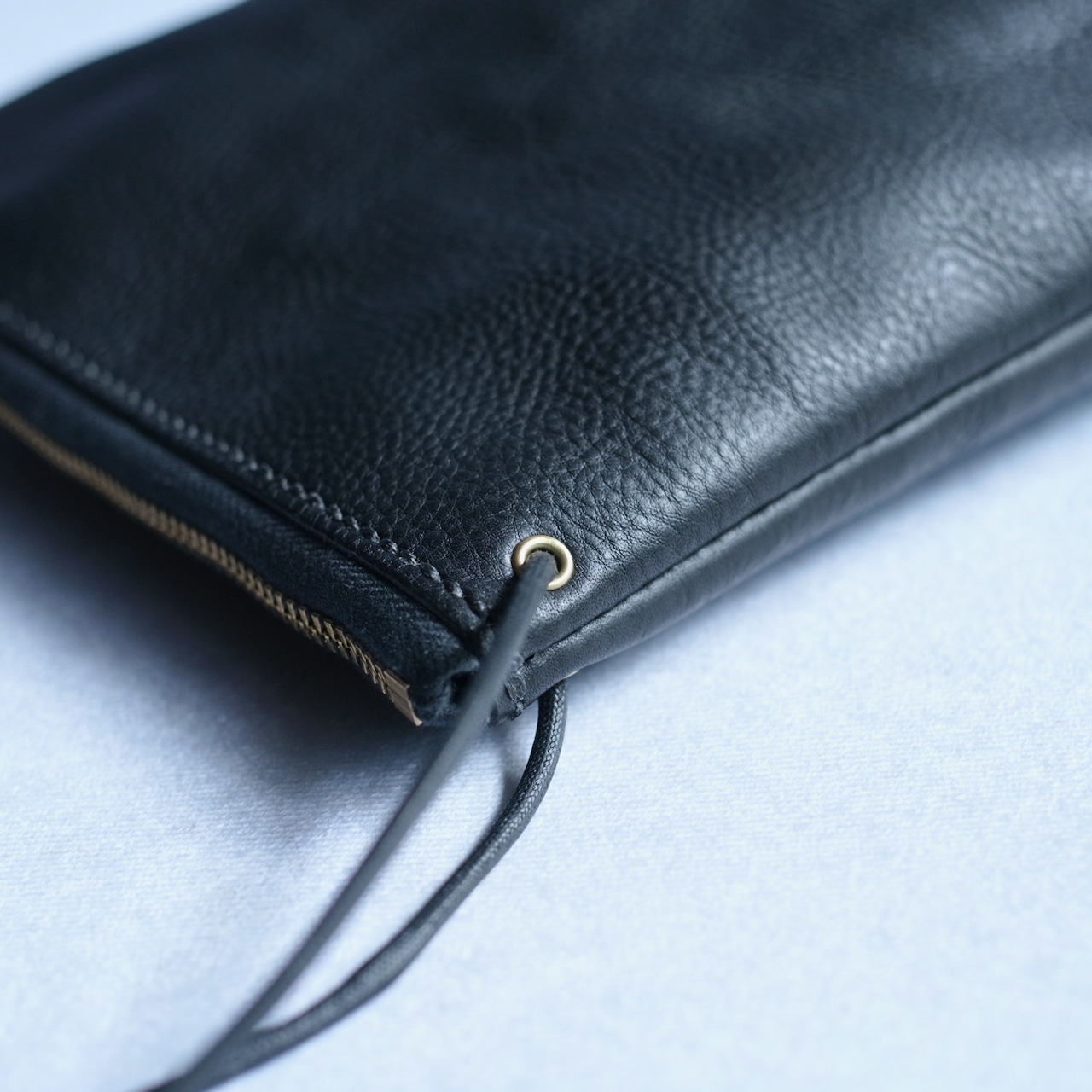 KN POCHETTE 20-05