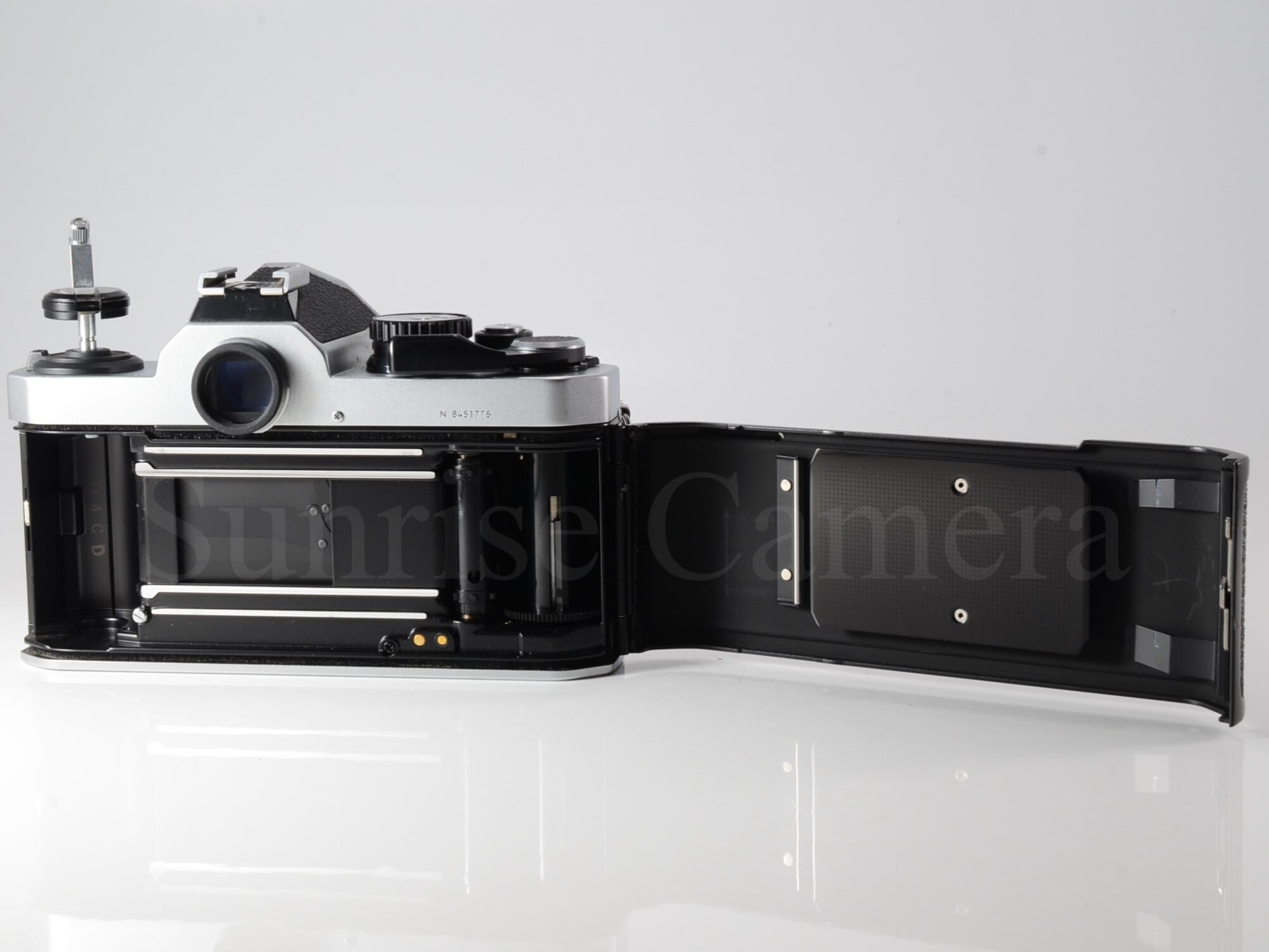 Nikon New FM2 ボディ 後期型 ニコン フィルム一眼レフ (60950
