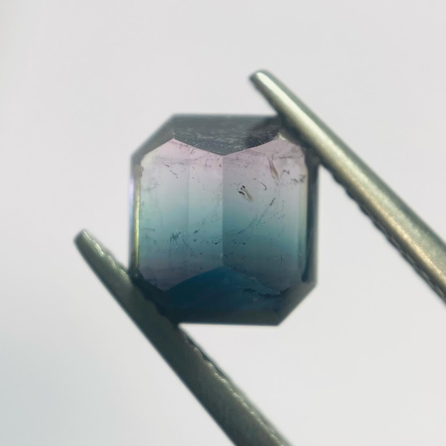 ナイト(夜騎士)なトルマリン