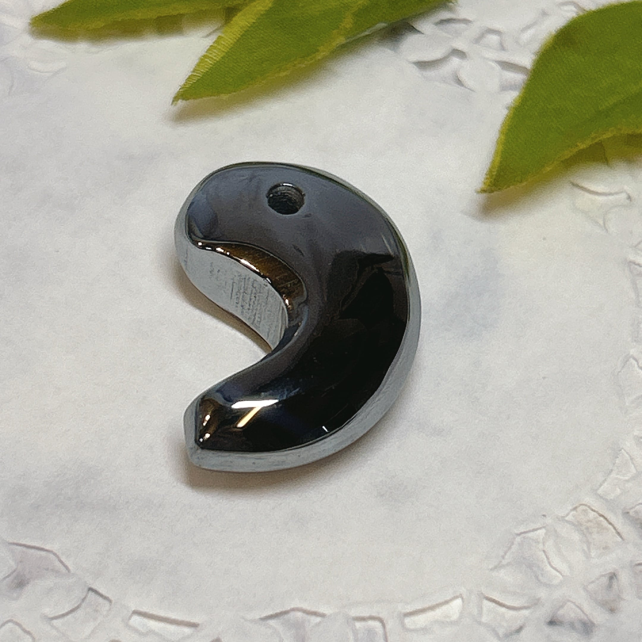 ⭐テラヘルツ鉱石（シリコン） | クリスタル・ワールド御徒町店