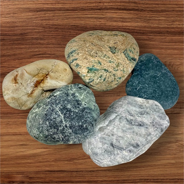 6) 日本人の「心」に寄り添う御守り「安定のグラウンディング・円熟した内観と精神世界」糸魚川超癒し5点セット