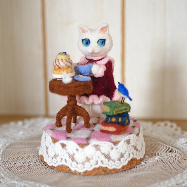 子猫のアフタヌーンティー