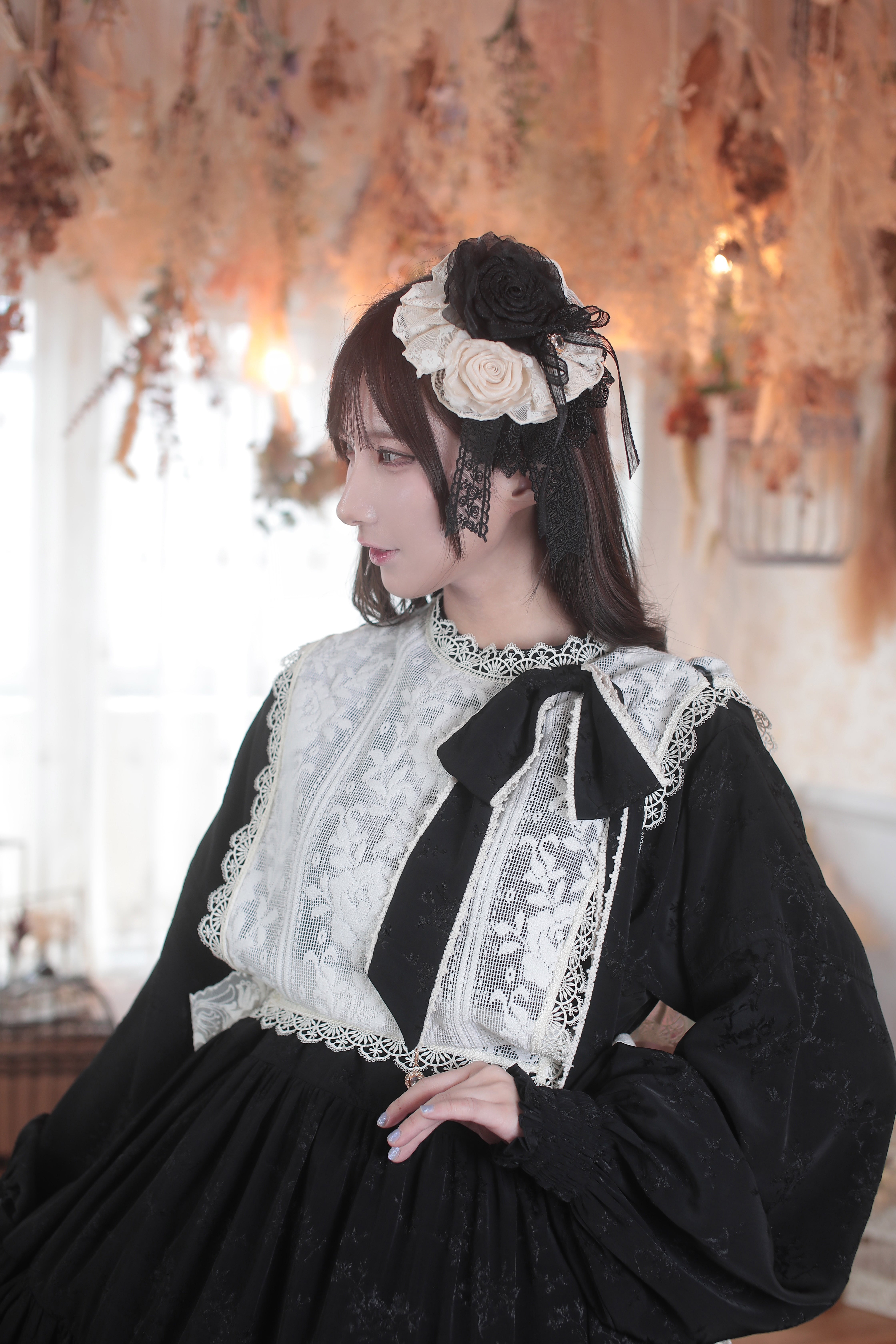 小夜啼鳥と薔薇 レーストップワンピース | HoshibakoWorks