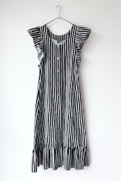 Marimekko Piccolo black×white apron dress (with pre-loved condition)
