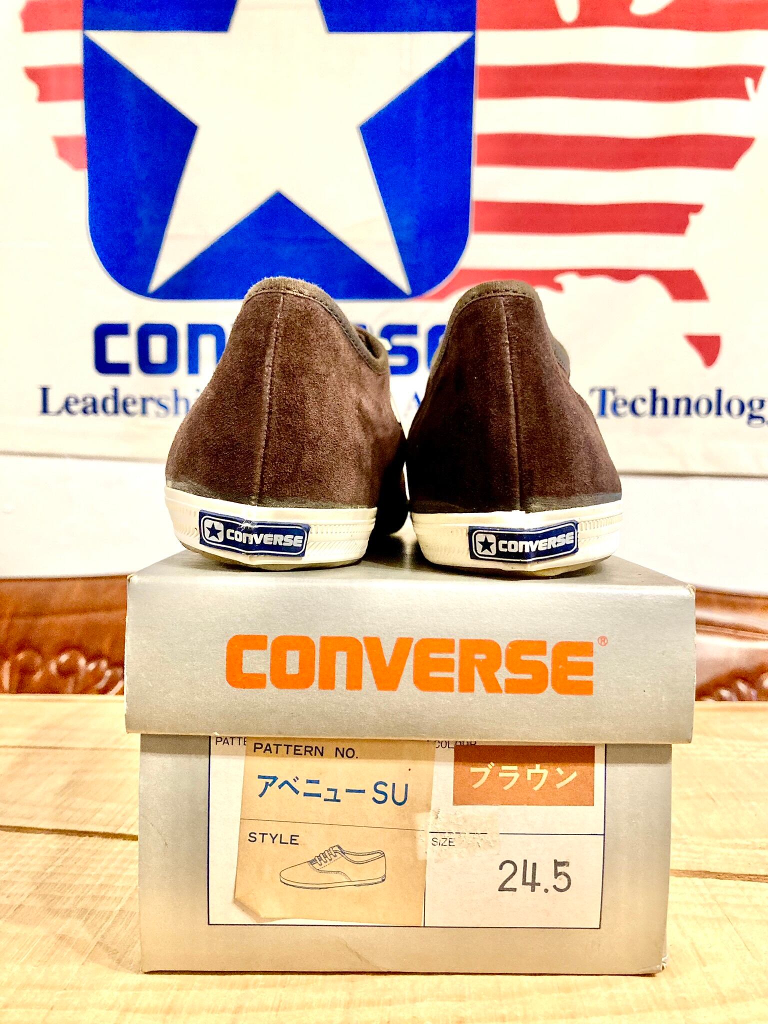 converse（コンバース） アベニュー スエード 24.5cm ブラウン 236