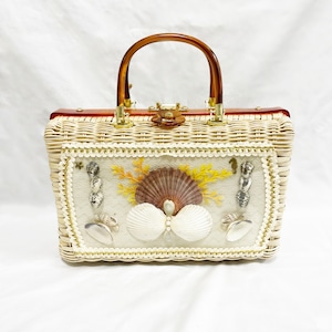 Vintage Seashell Basket Weave Lucite Handbag