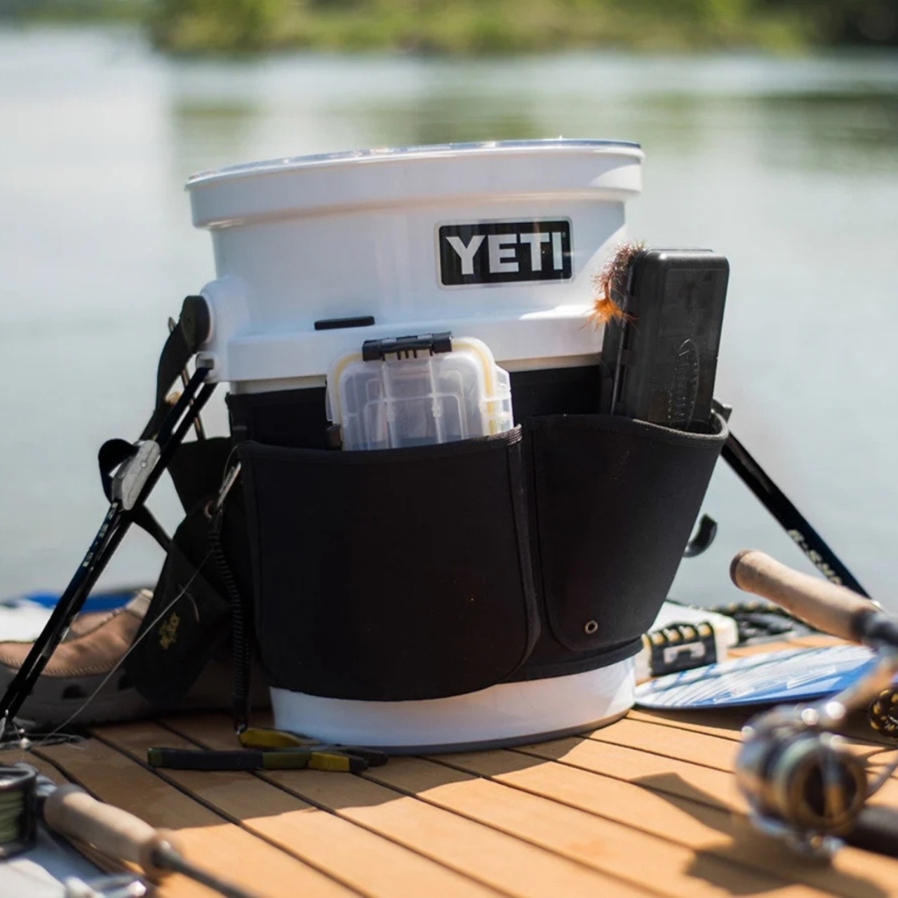 LoadOut 5ガロン（18.9L）バケツ YETI