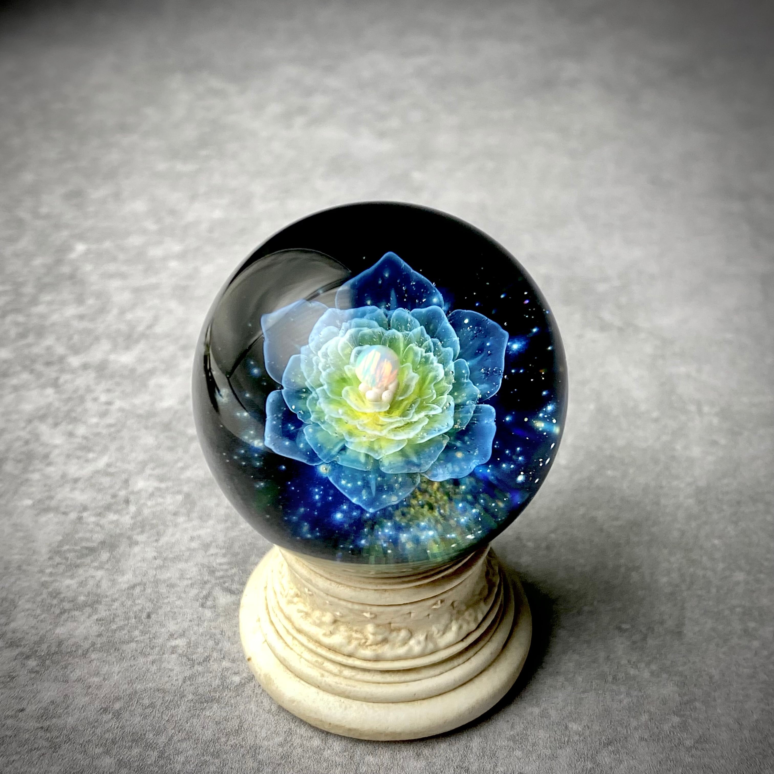 GlassPlanet