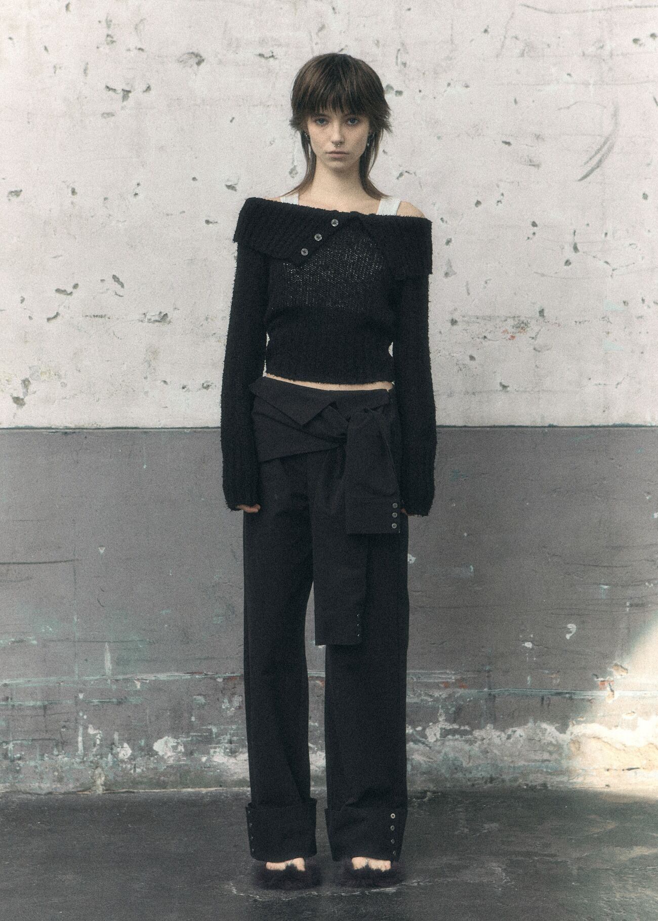 BOHEMIAN SEOUL] RIBBED BUTTON OFF SHOULDER, BLACK 正規品 韓国