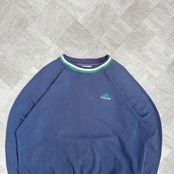 【希少】アディダス スウェット 90s 万国旗タグ ロゴ刺繍 ゆるだぼ ラグラン