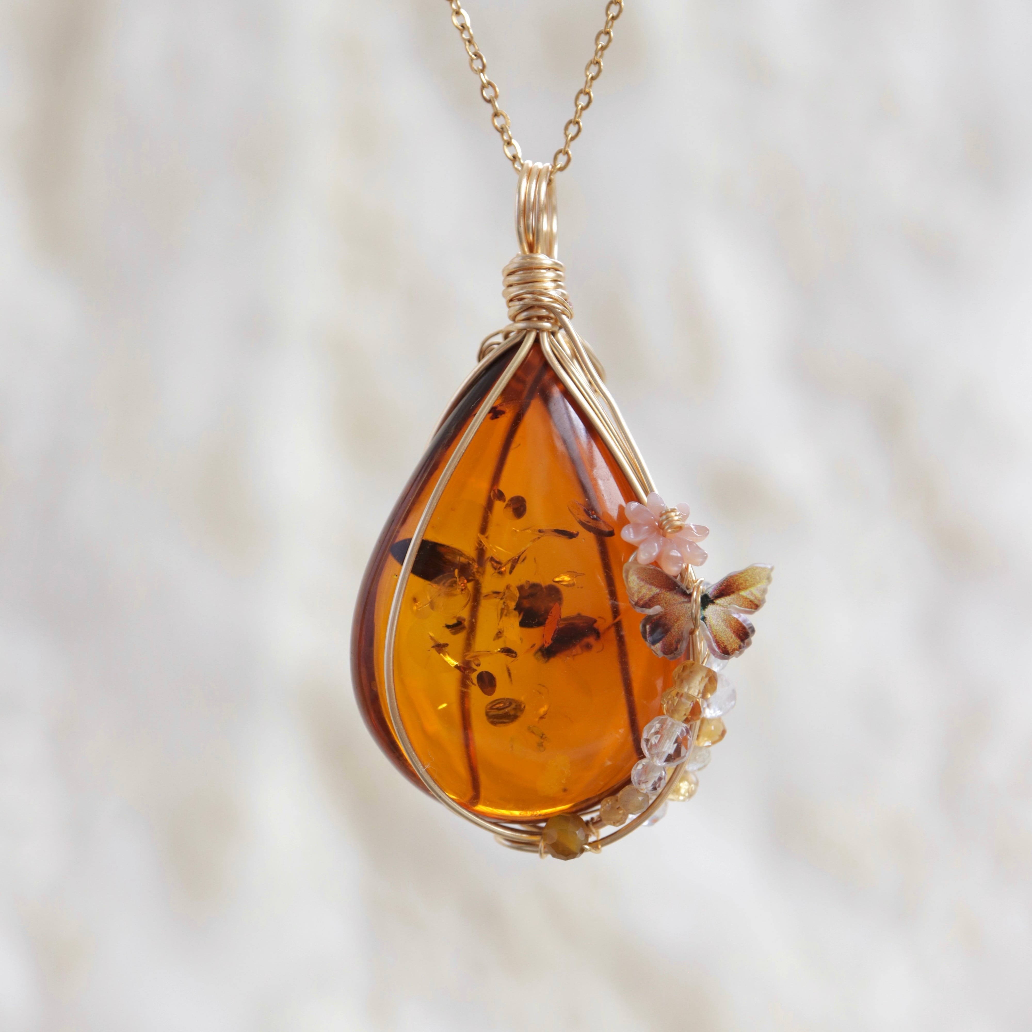 1点もの 大きめ琥珀 ドロップカット ワイヤーラッピング | WishesStone