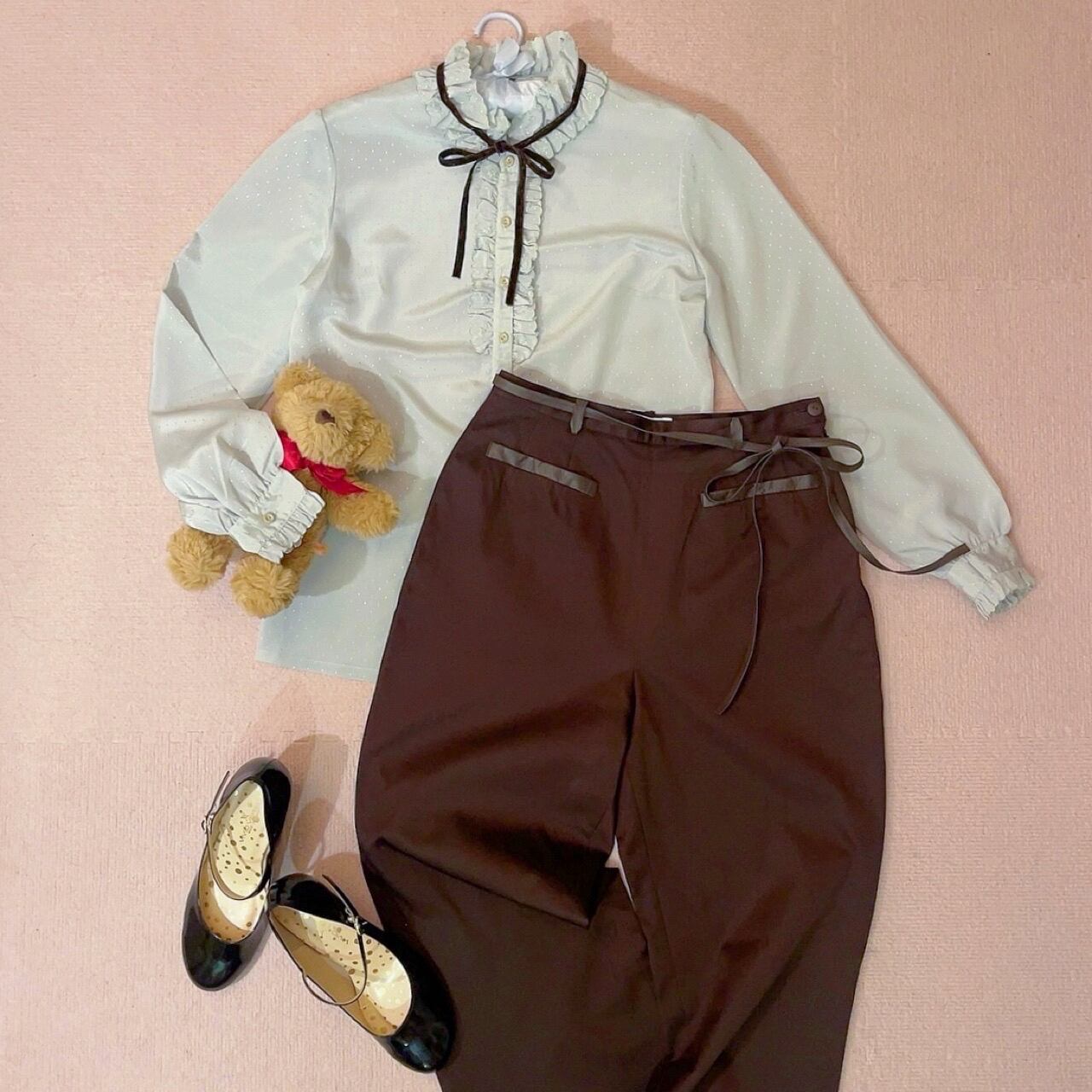 mint green velours ribbon blouse